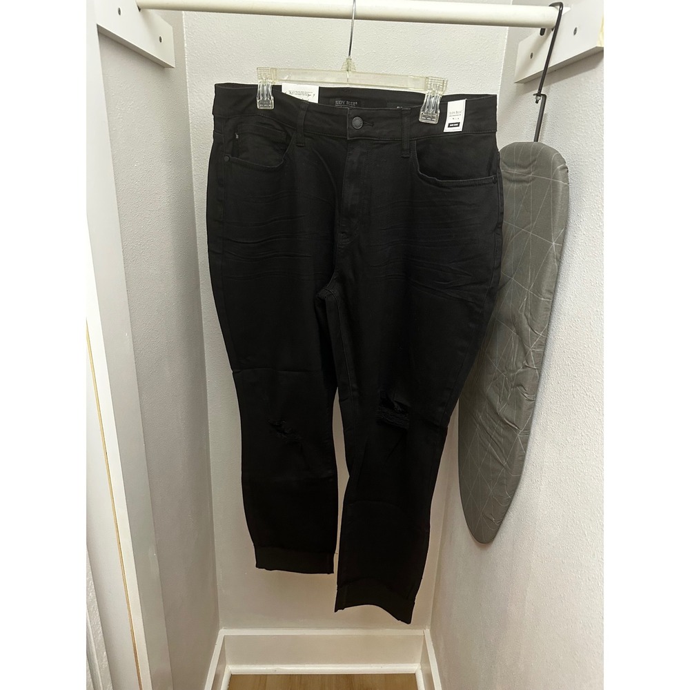 Judy Blue Black Mid Rise Slim Fit Distressed Jeans 18W New NWT - Picture 1 of 5